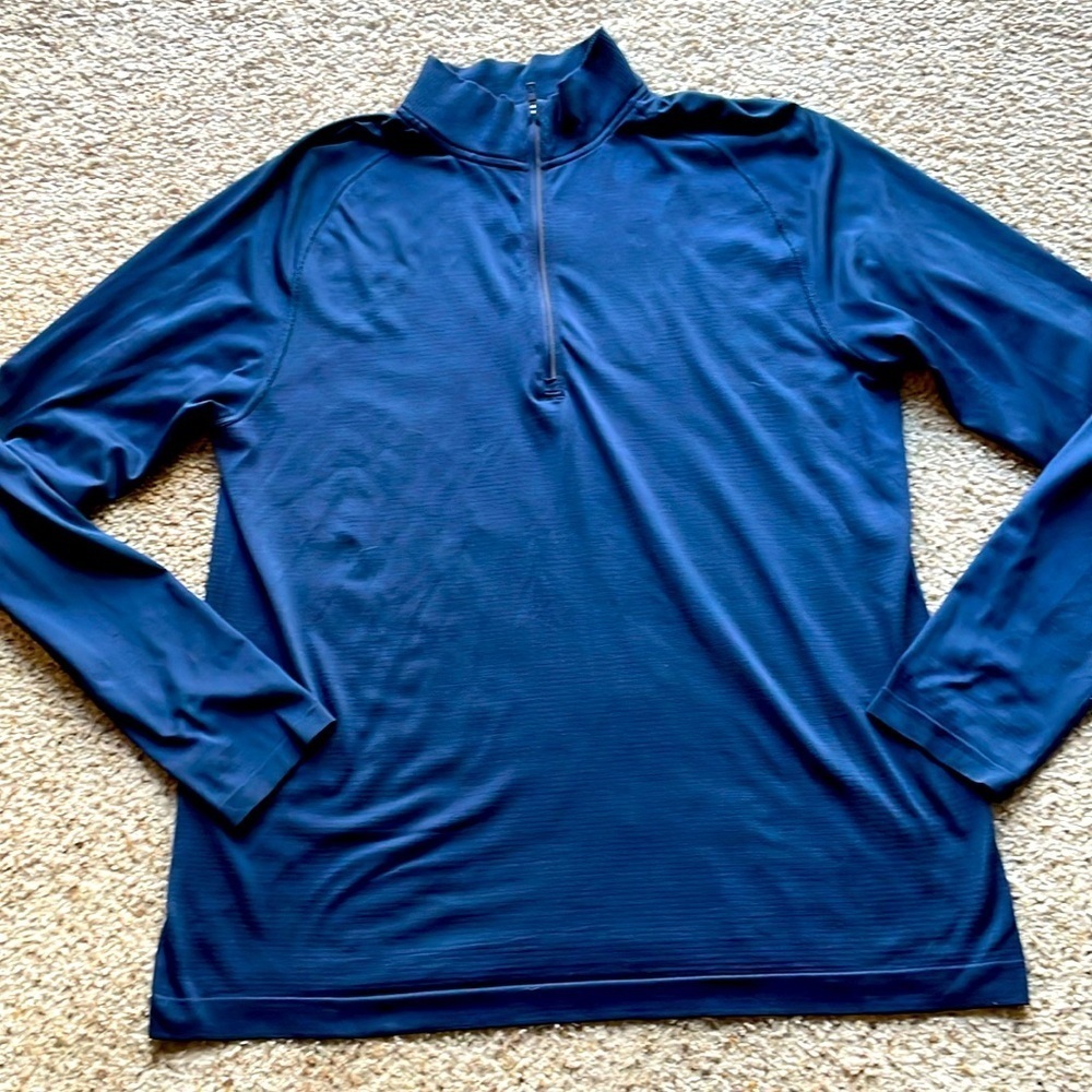 Lululemon 1/4 zip size XL